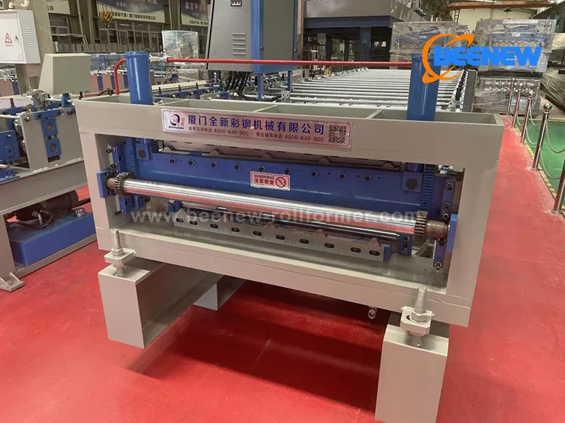 Mesin Roll Forming Panel R